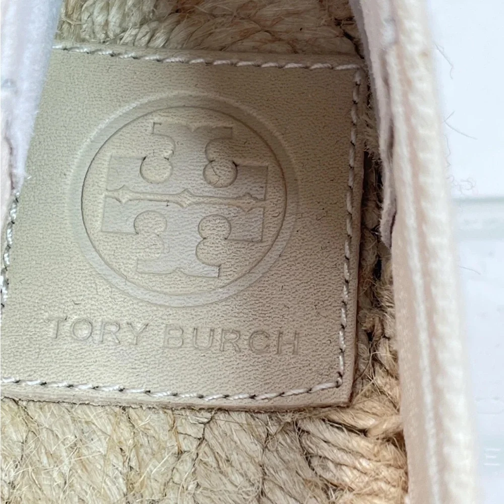 Tory Burch Logo Shoes Womens Size 8 Beige Black Espadrilles Toe Canvas Slip On